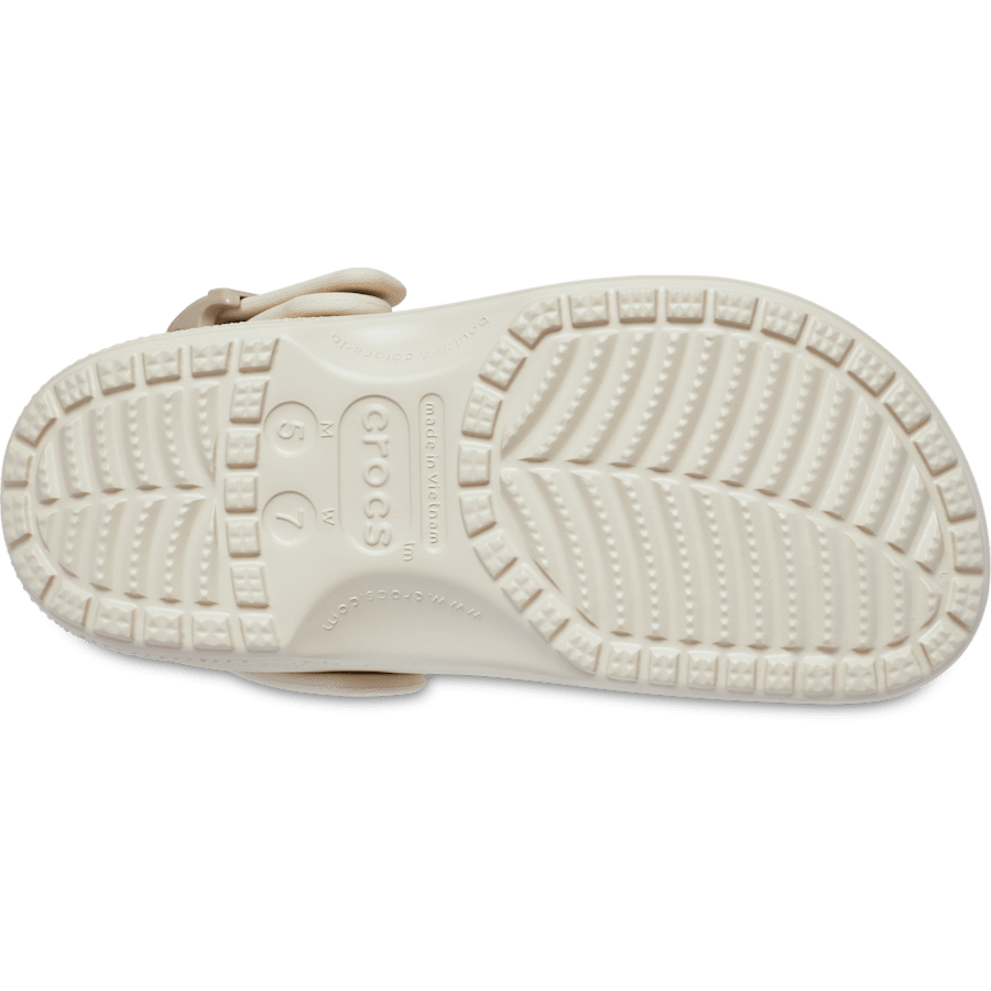 Crocs|Classic Enamel Buckle Clog