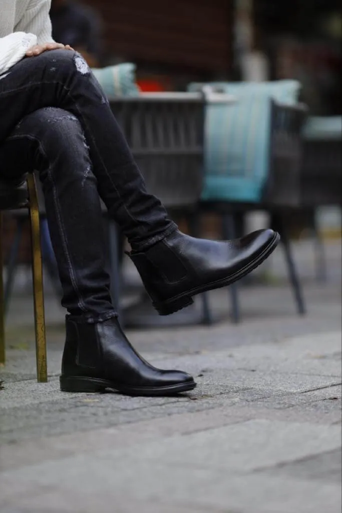 Bern Black Chelsea Boots