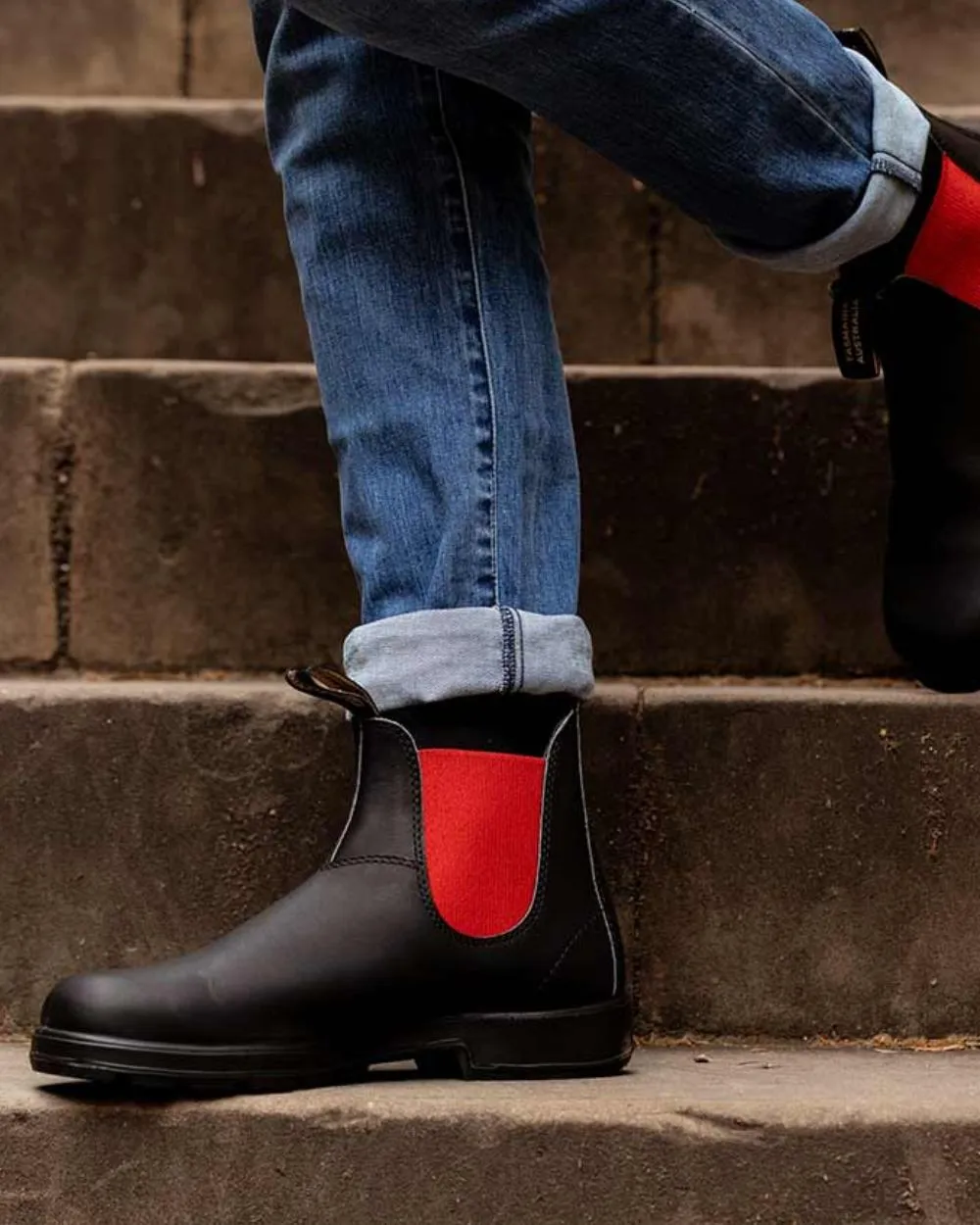 Blundstone 508 Black Red Chelsea Boots