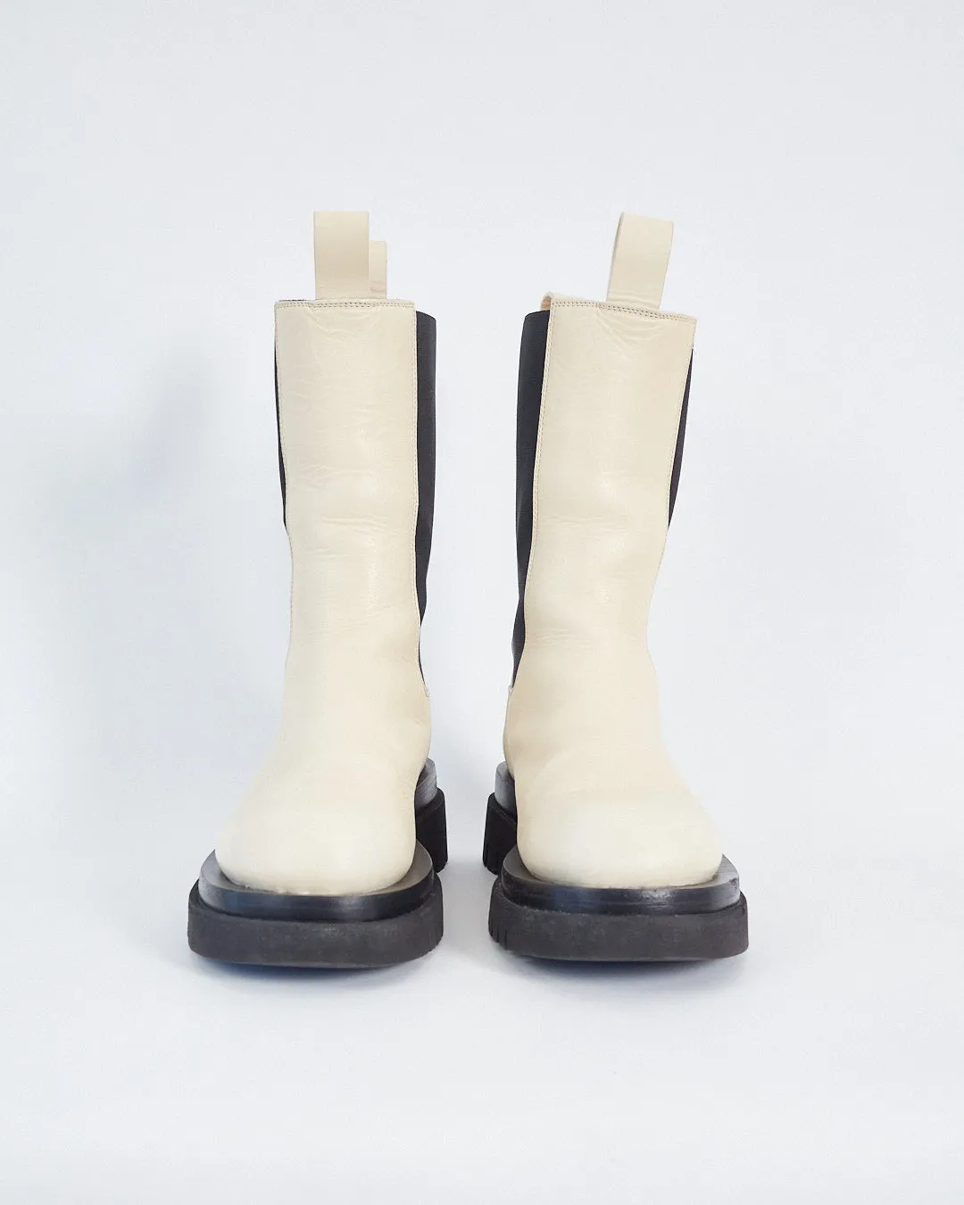 Bottega Veneta 'lug' chelsea boots, cream & black, 39