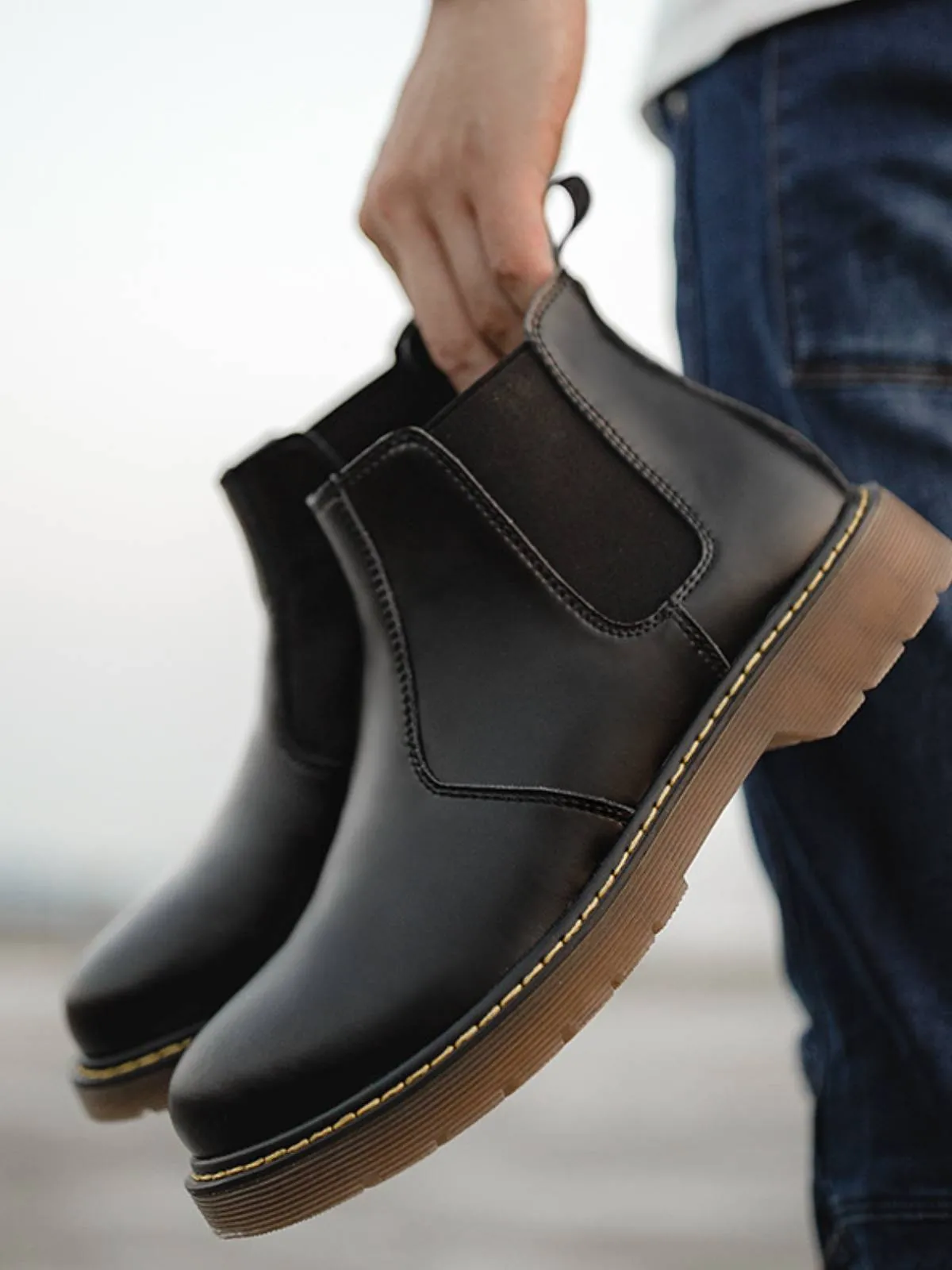 British-Style Mid-Cut Chelsea Boots