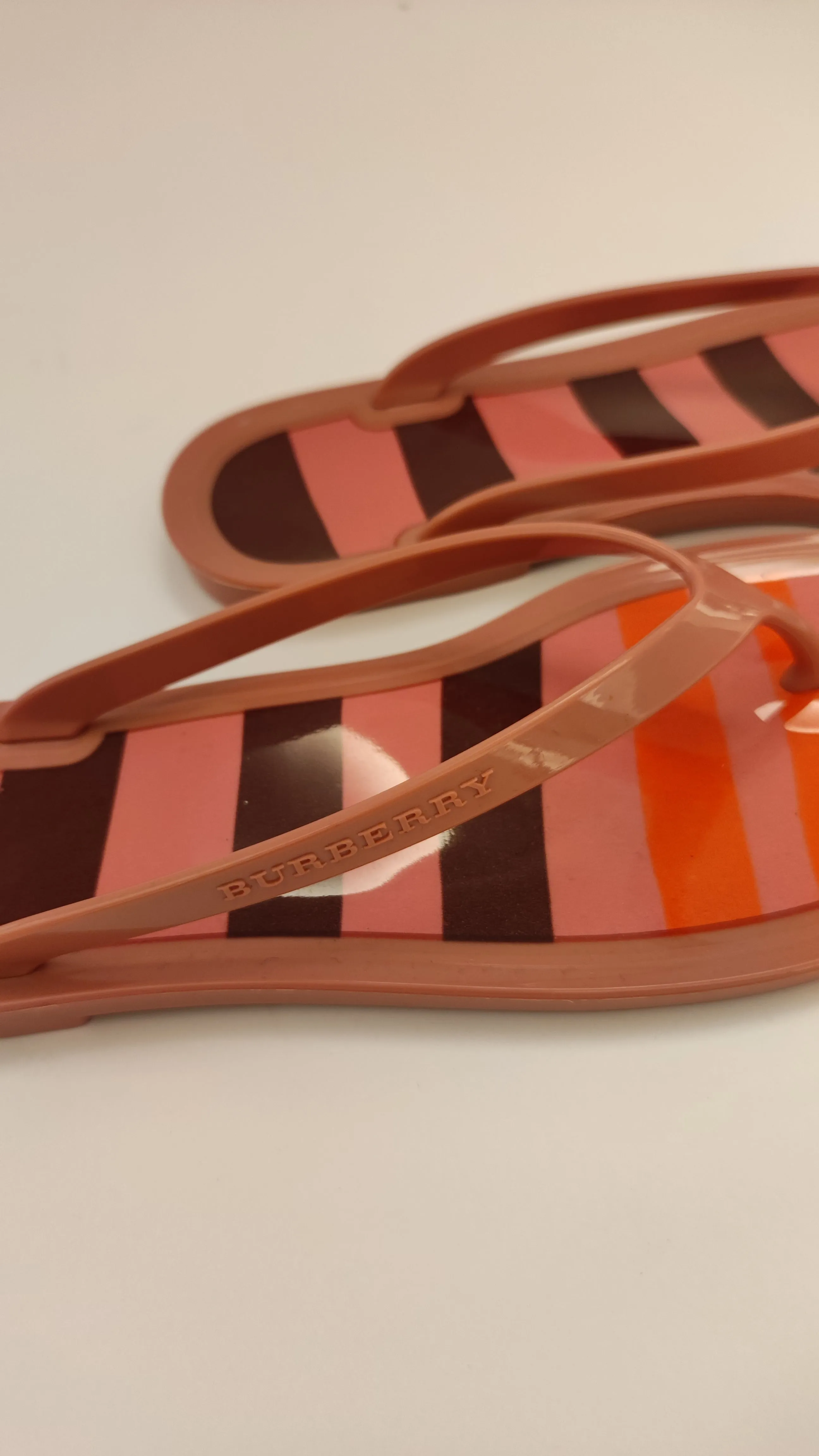 Burberry Flip Flops | Pink