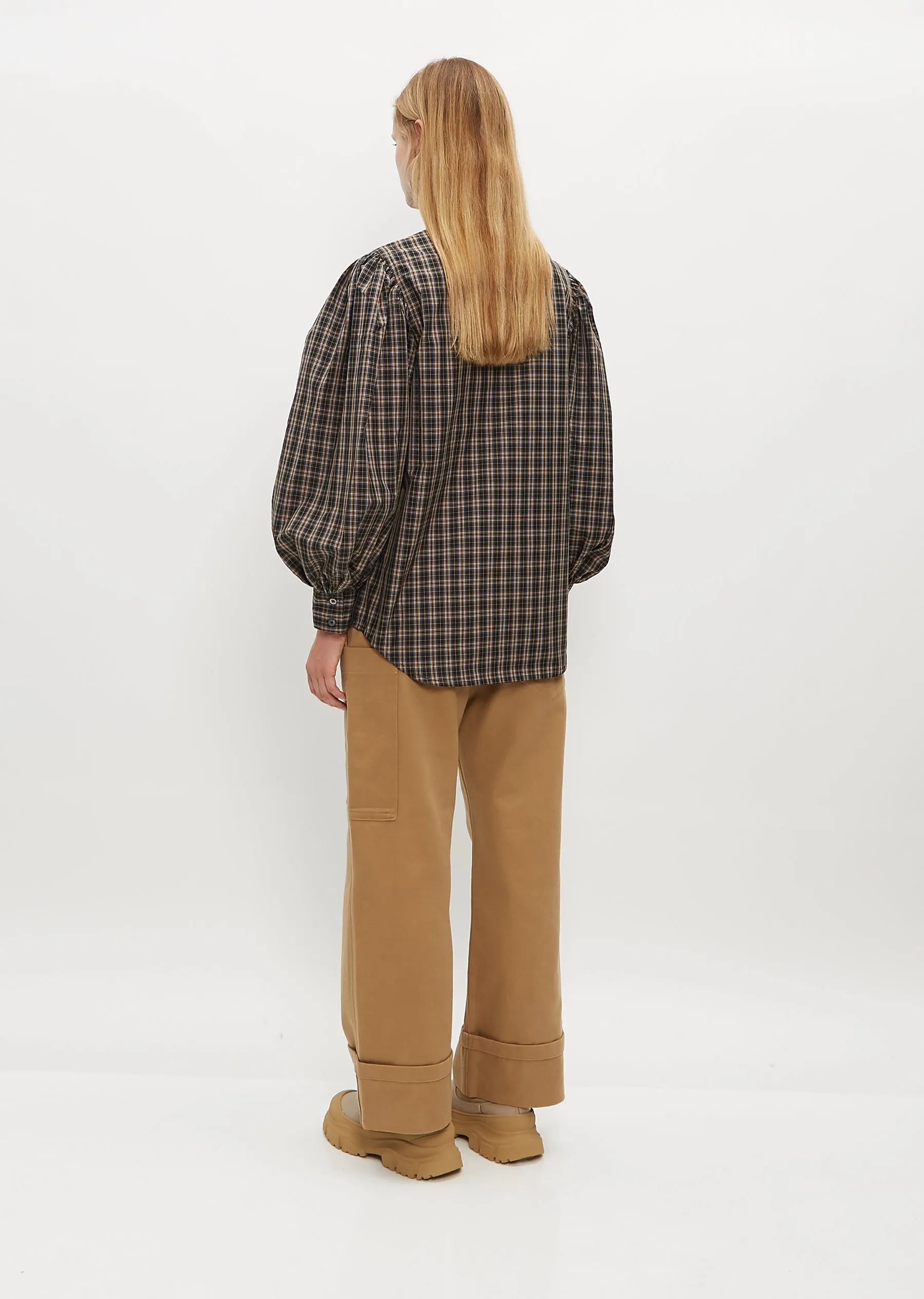 Burnette Shirt with Neck Bow and Puff Sleeves