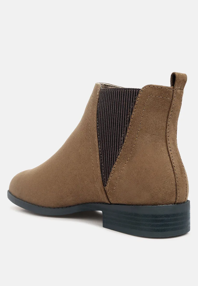 Fari Chelsea Boots