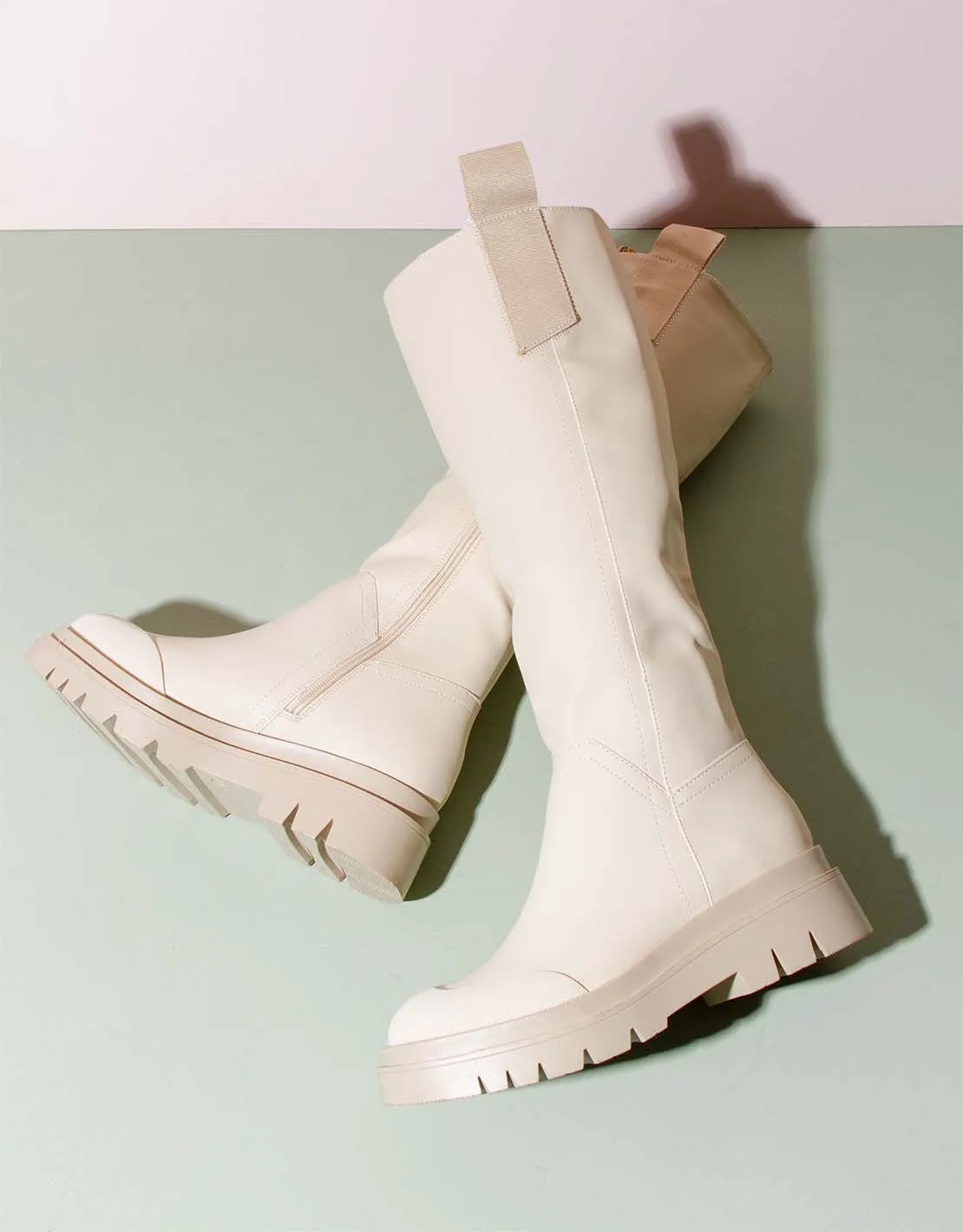 high chelsea boots