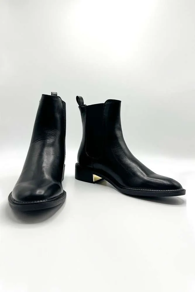 Kasen Round Toe Stretch Panel Ankle Chelsea Boots in Black Matt