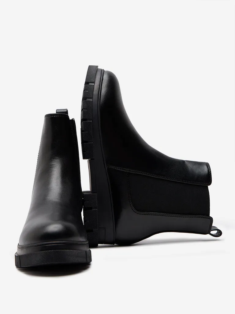 LUNA BLU Black Chelsea Boots