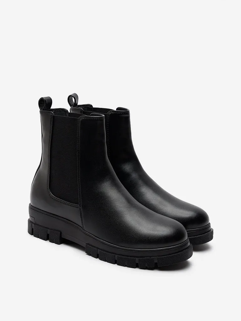 LUNA BLU Black Chelsea Boots