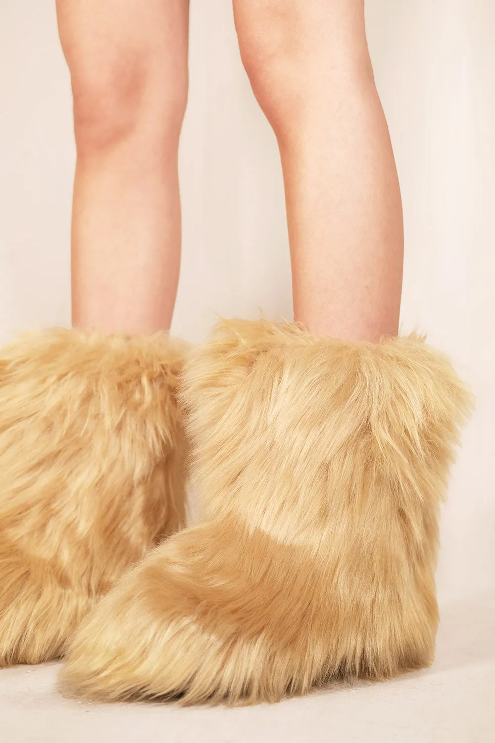 MALAYA PLATFORM FLUFFY FAUX FUR ANKLE BOOTS IN BEIGE