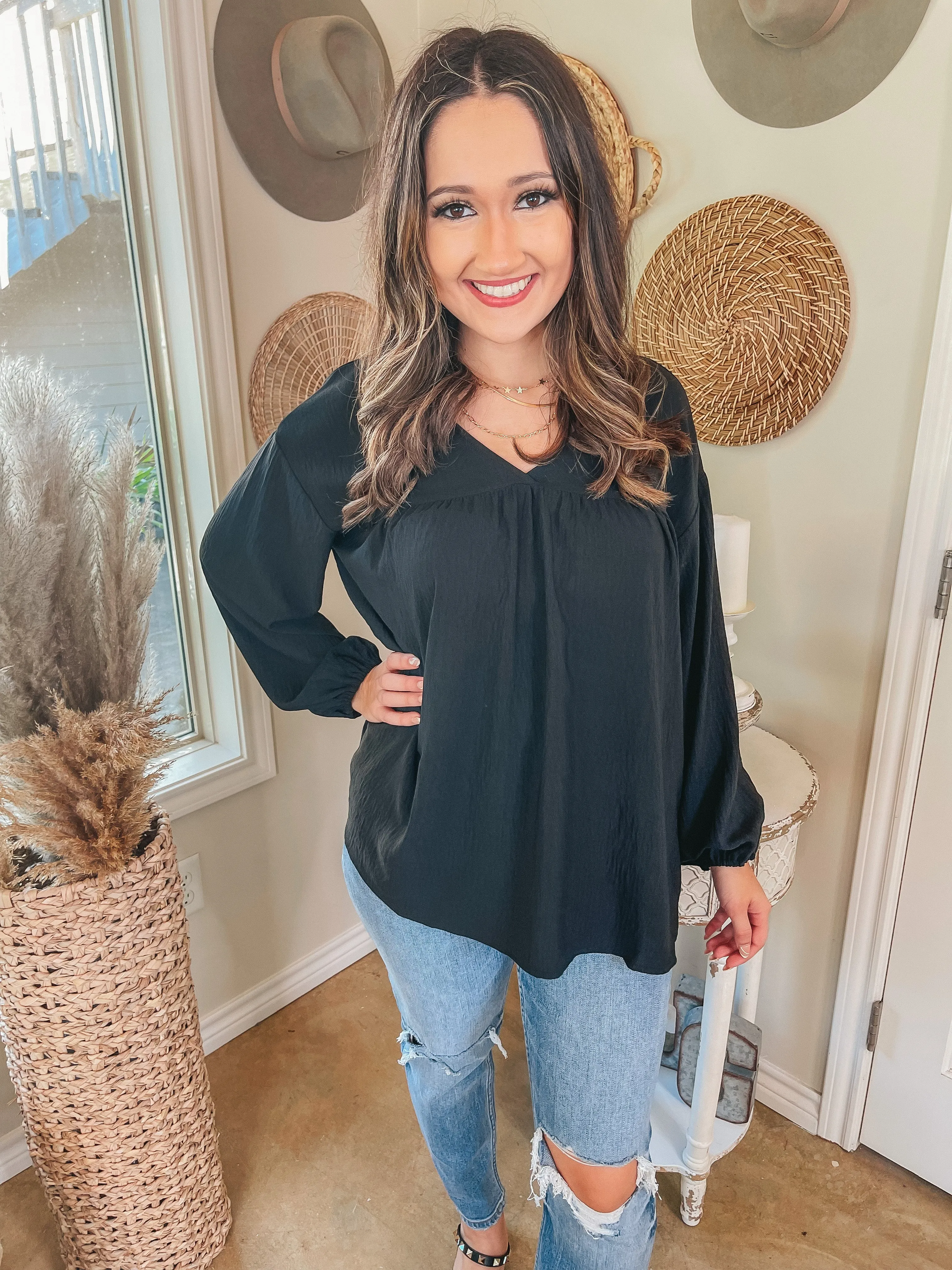 Office Feels Long Sleeve V Neck Babydoll Top in Black