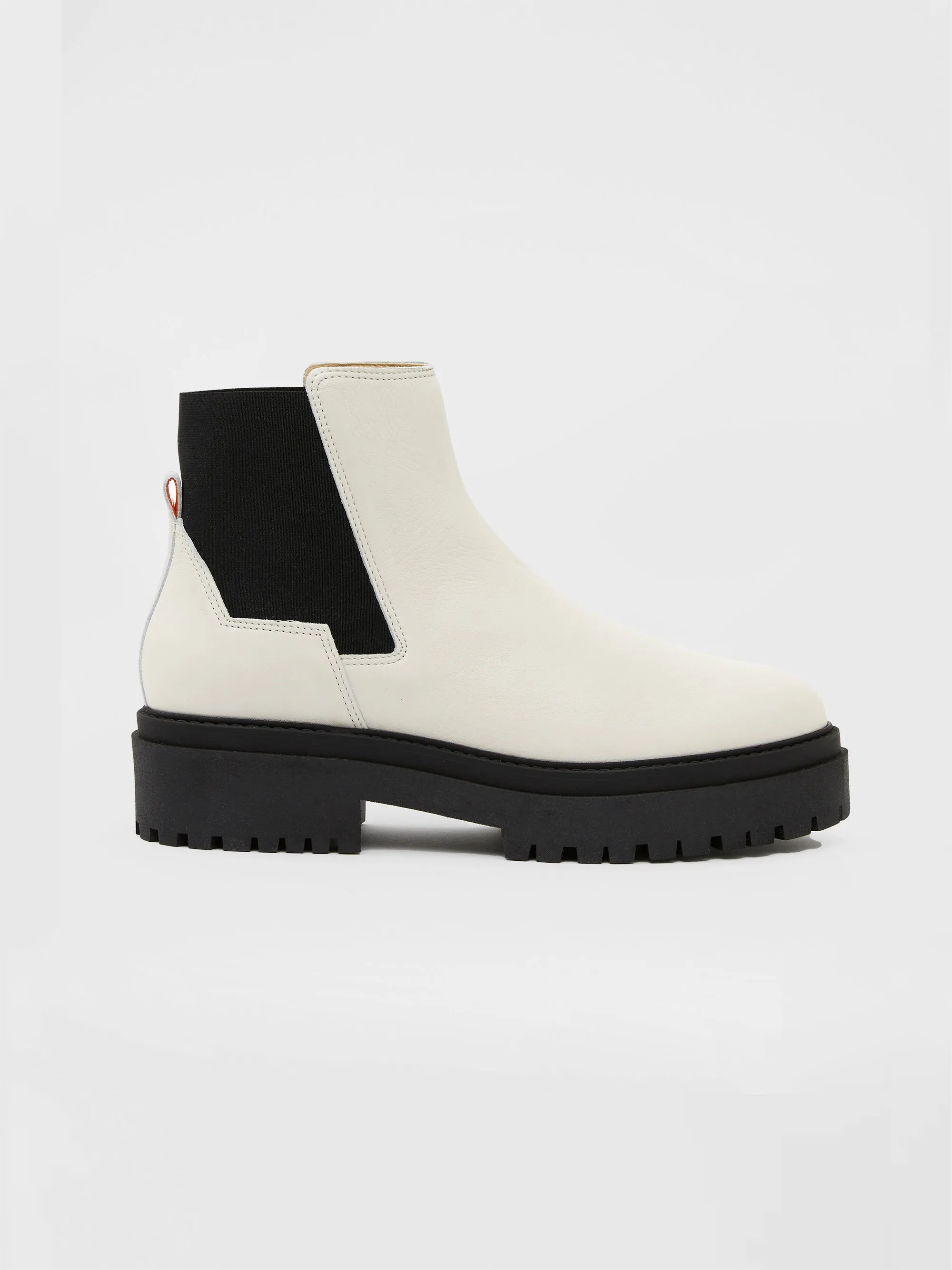 Olana Chelsea Boots