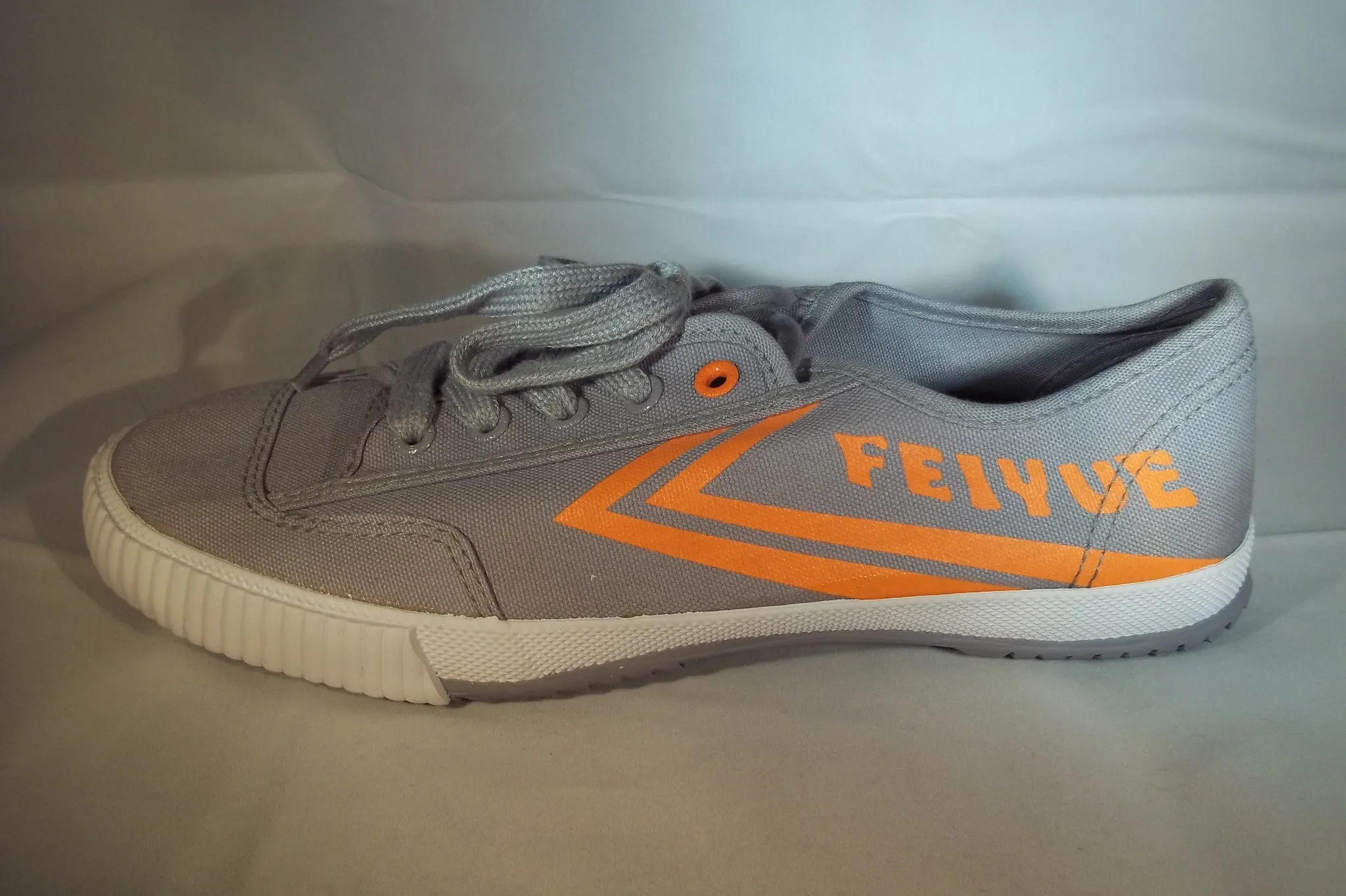 Shaolin Grey and Orange DaFu Chinese Feiyue Shoes