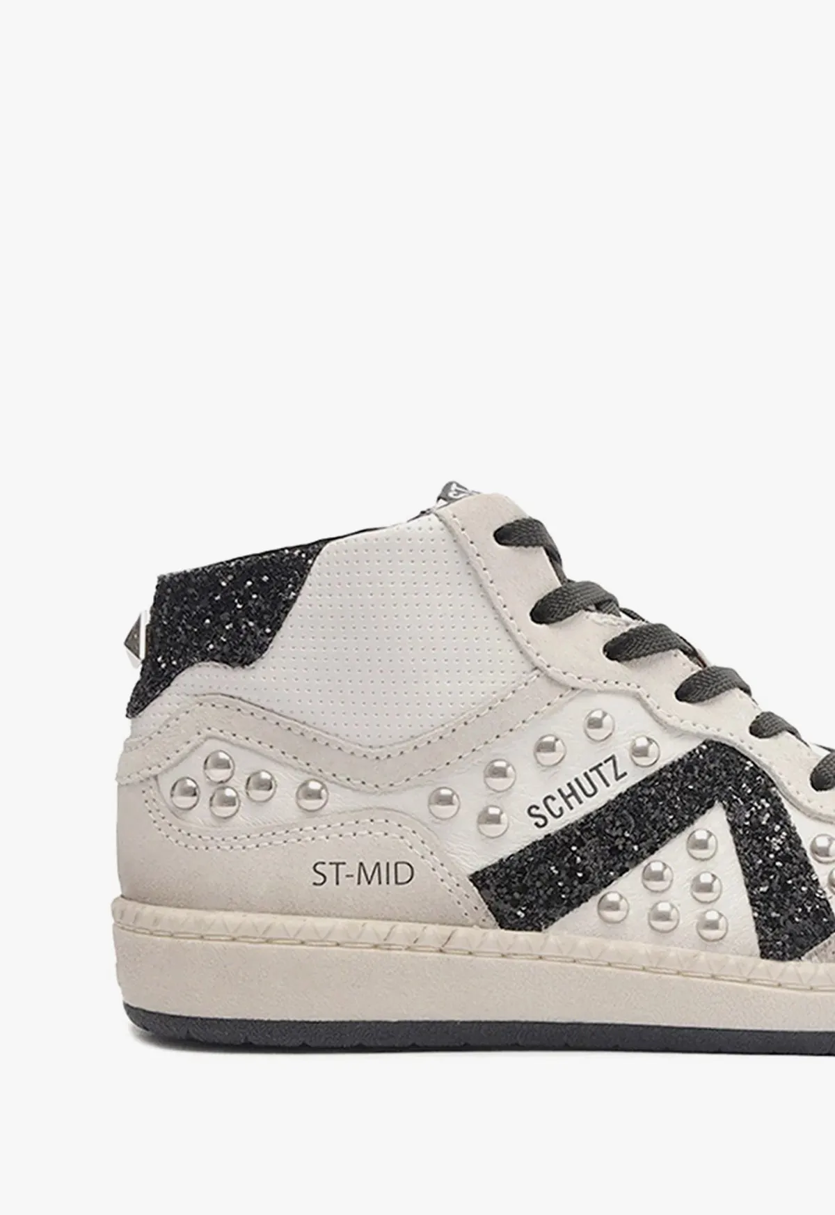 ST-Mid Rock Sneaker