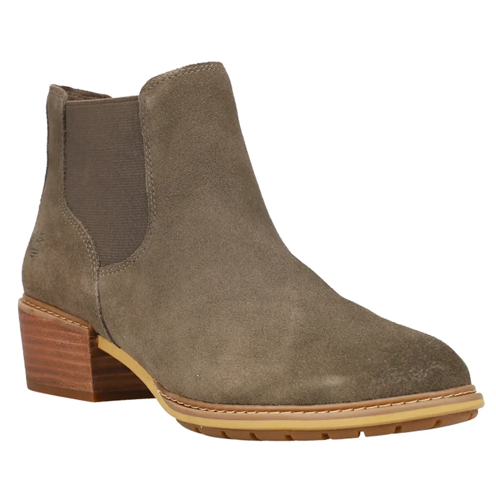 Sutherlin Bay Low Round Toe Chelsea Booties