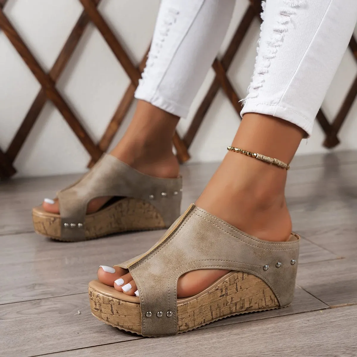 Trendy Platform  Peep Toe Wedge Sandals