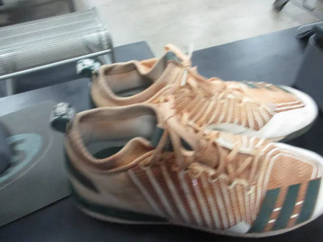 Used Adidas Metal Baseball Cleats Size 13.5