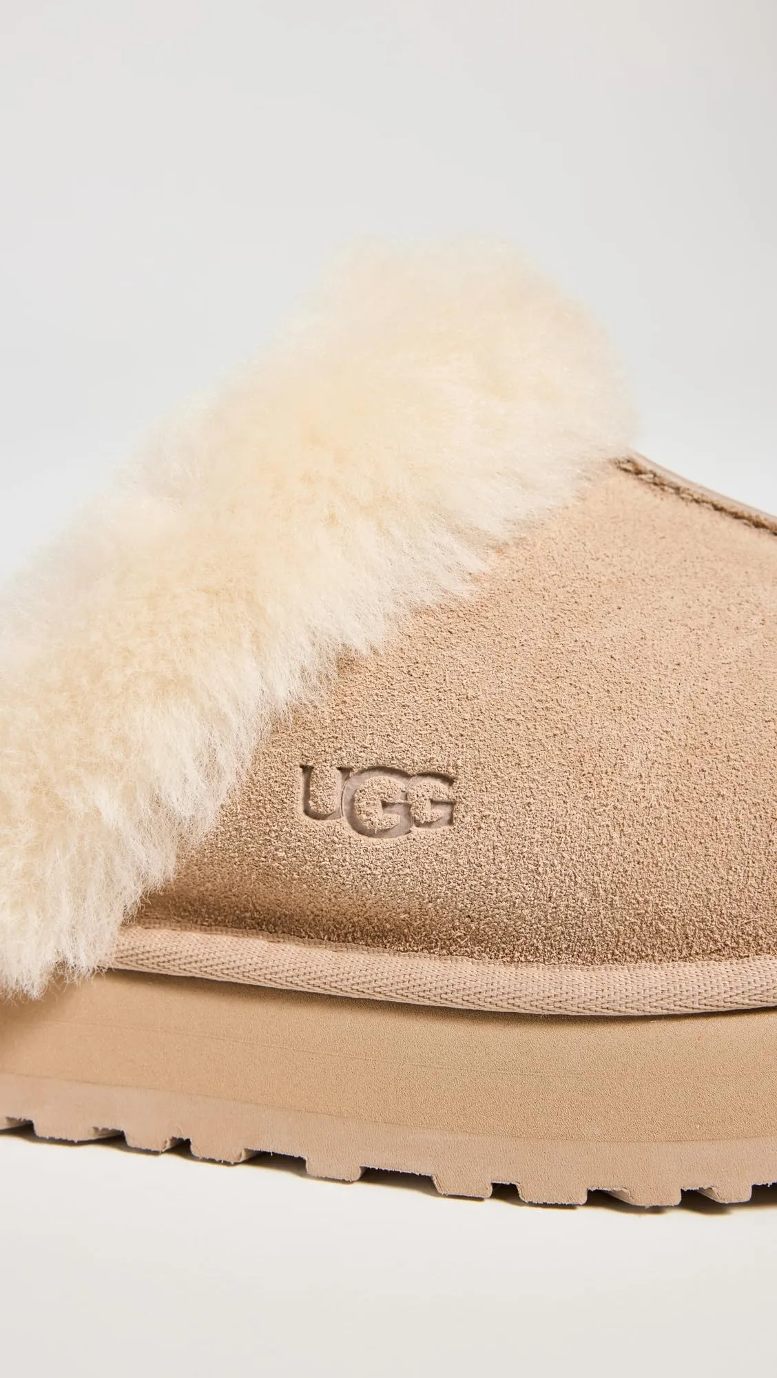 Women's Shoes UGG DISQUETTE Platform Sheepskin & Suede Slippers 1122550 SAND