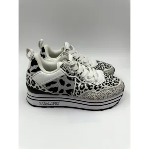 Women's Size 6, Chunky Leopard Print Casual Sneakers w/ Thick Cushy Sole